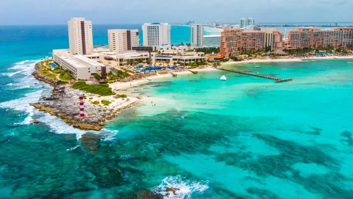 Which Airports Offer Direct Flights to Cancun from Major U.S. Cities?