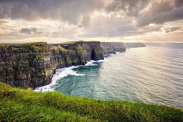 Top 6 Breathtaking Beaches in Ireland