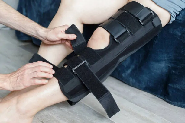 Here’s the Knee Brace That Helps You Avoid Surgery