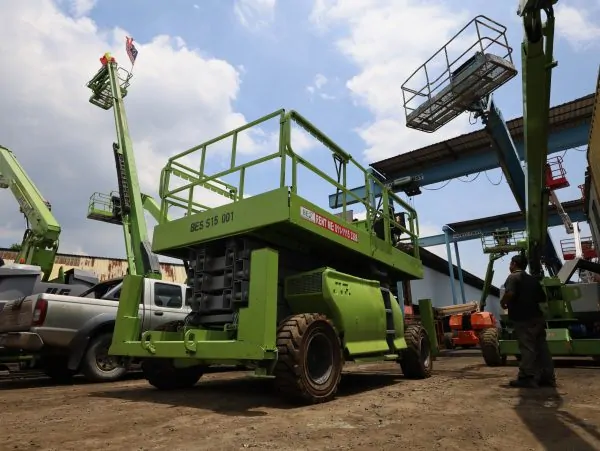 How Much Does It Cost to Rent a Scissor Lift?